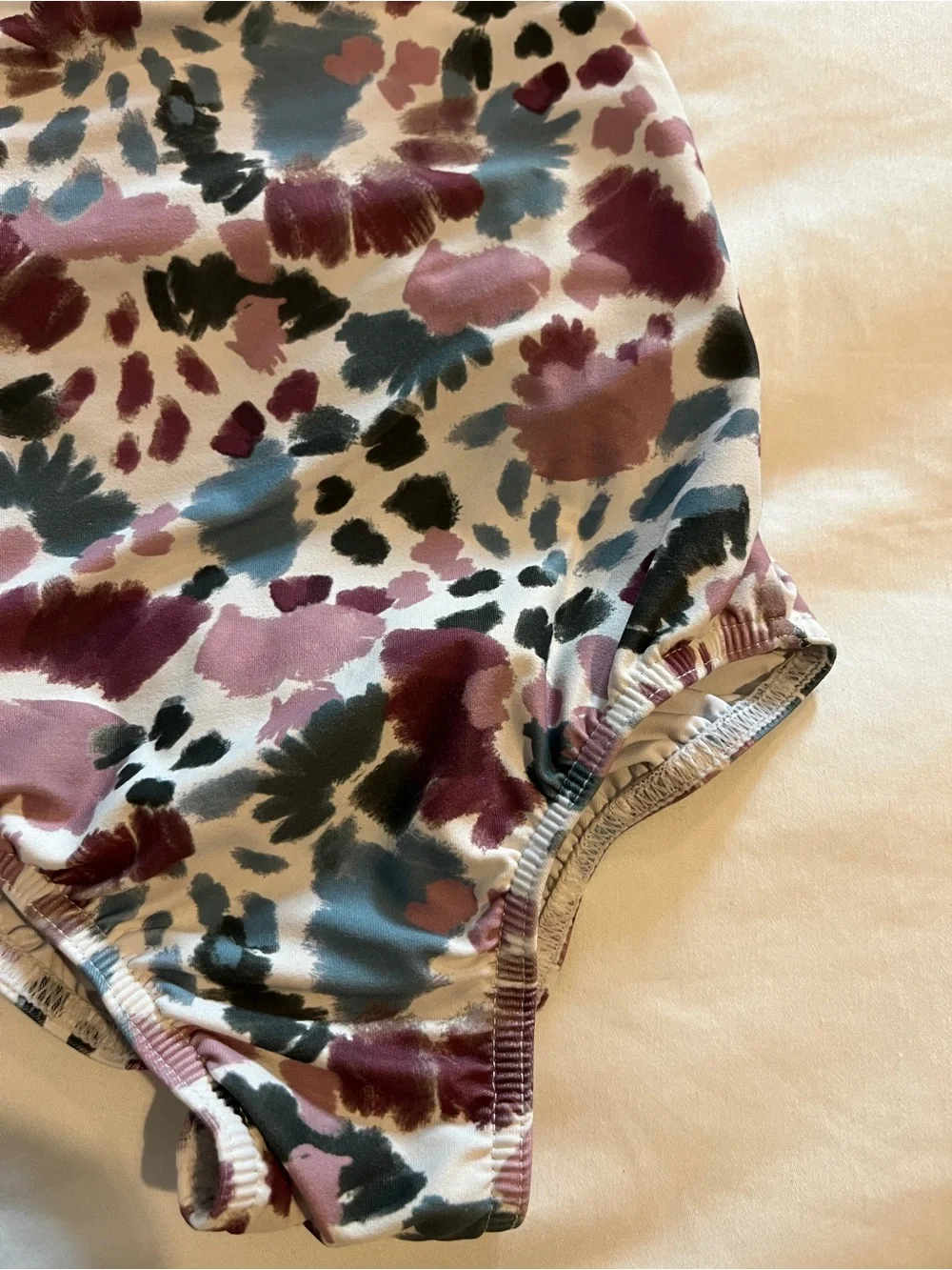SUNCRACY RUFFLES PALERMO MULTICOLOR SWIMSUIT Size 4y